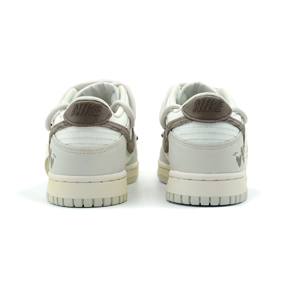 【 】 Nike Dunk Low
