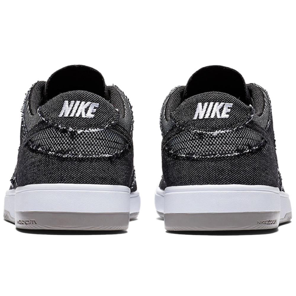 Medicom Toy x Nike Dunk SB Elite "BE@RBRICK" 2