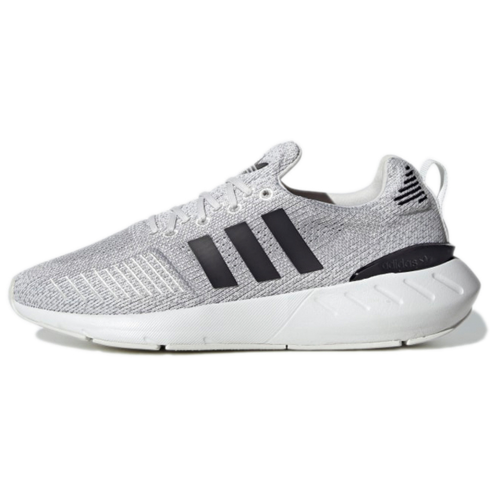 Adidas originals Swift Run 22