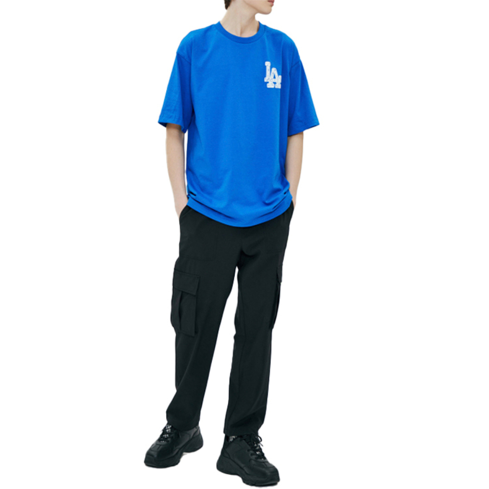 MLB T