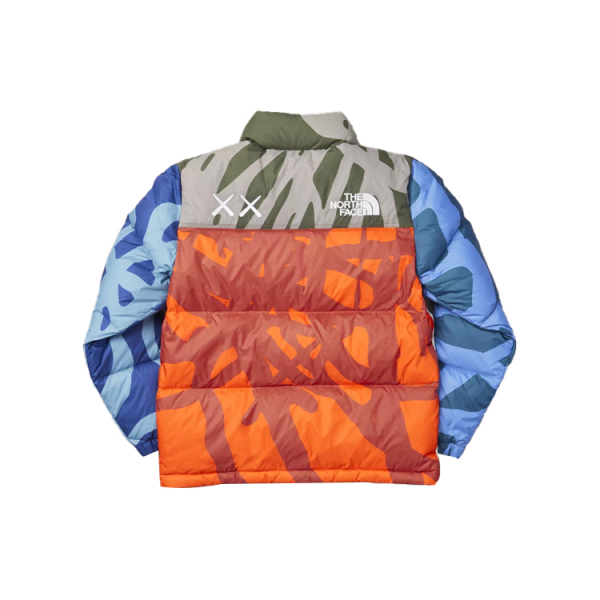 THE NORTH FACE x KAWS 1996 Nuptse 700
