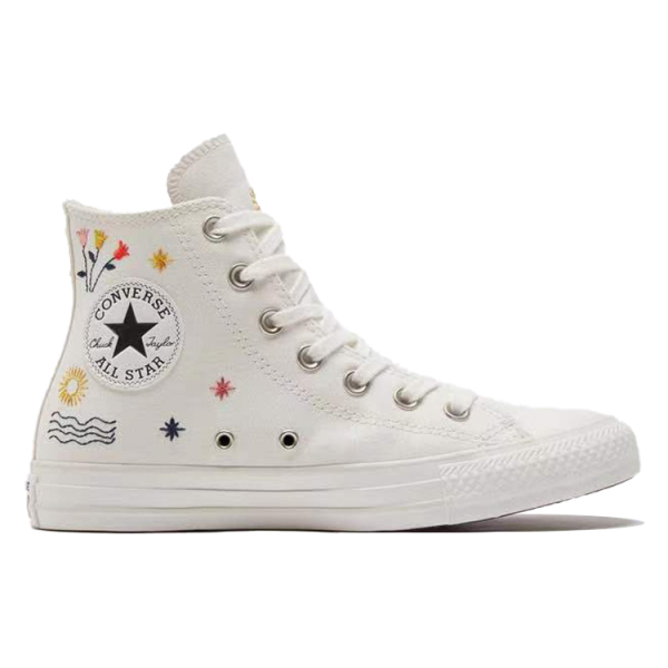 Converse Chuck Taylor All Star "it's okay to wander"
