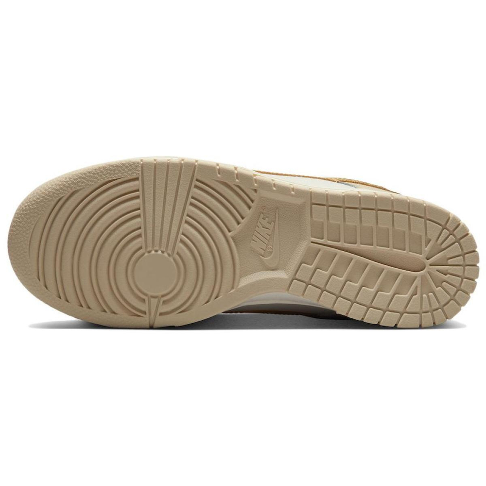 Nike Dunk "Gold Swoosh"