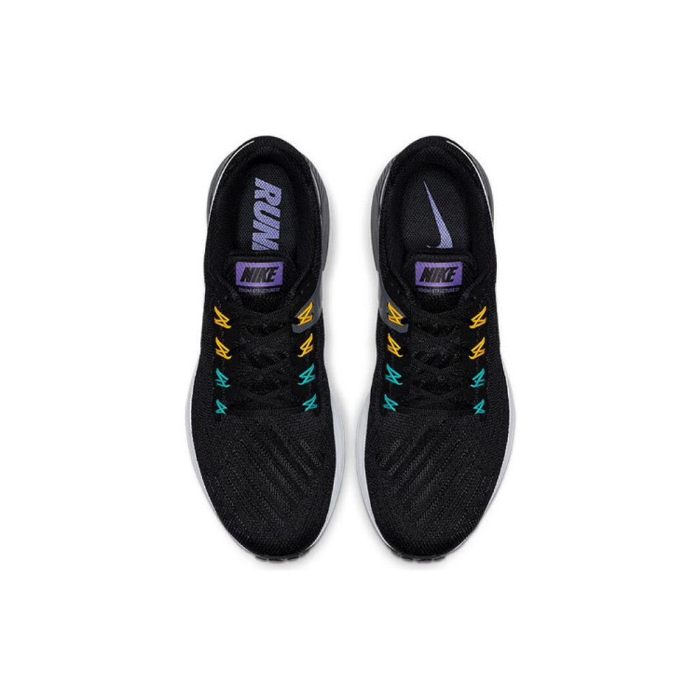 Nike Zoom Structure 22