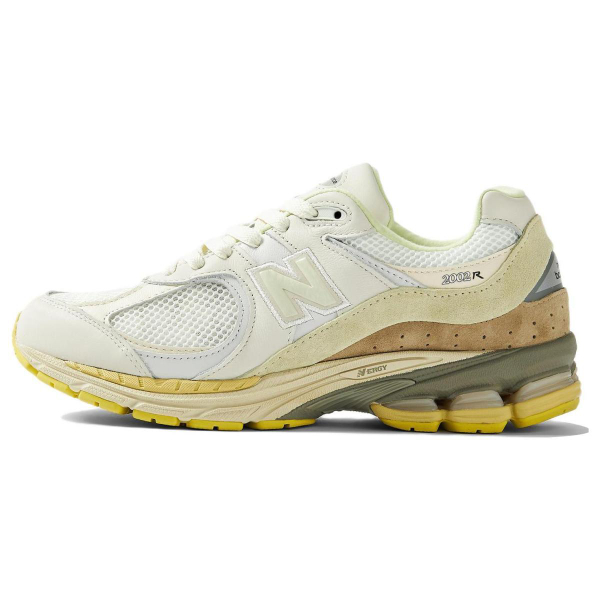 AURALEE x New Balance NB 2002R