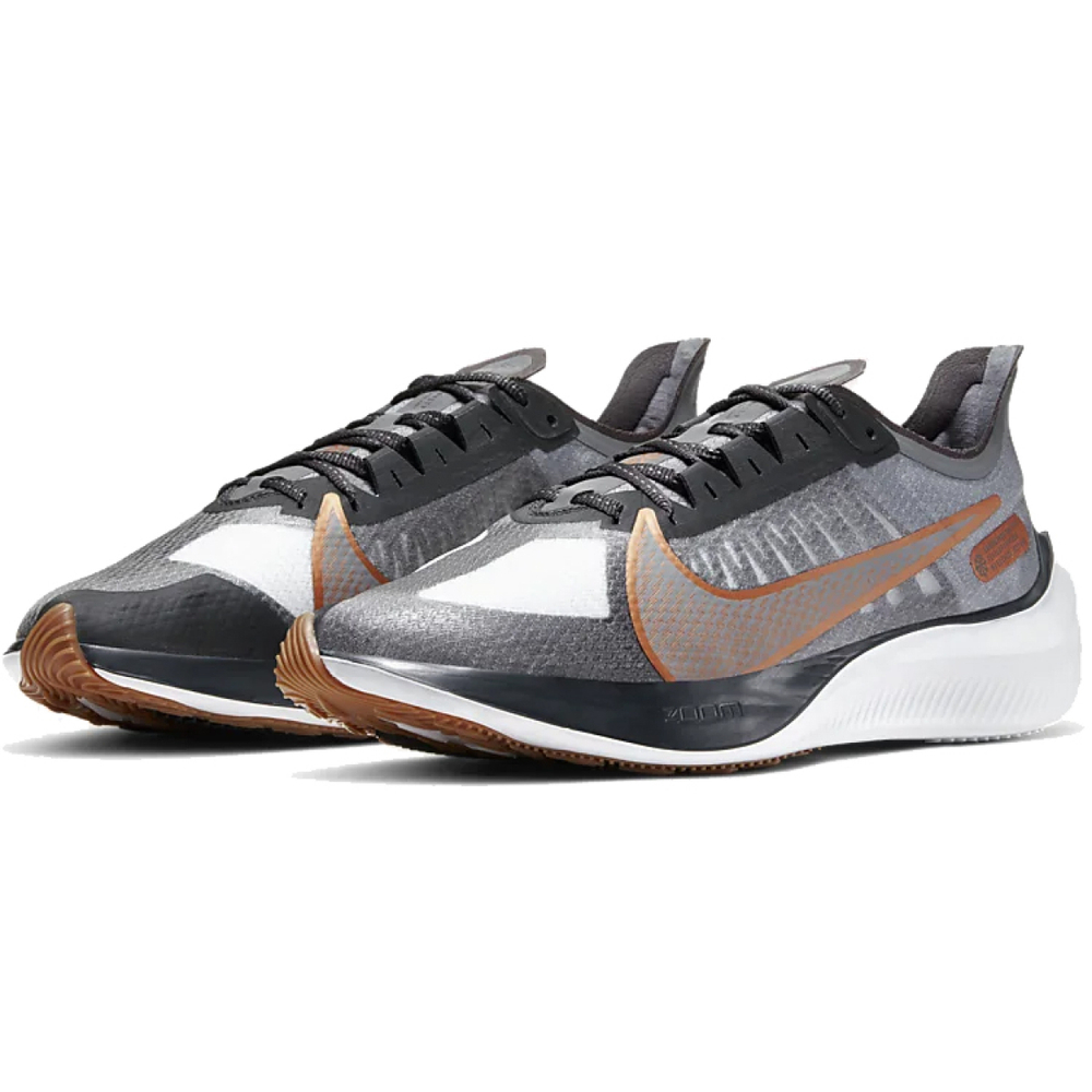Nike Zoom Gravity 1