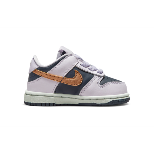 Nike Dunk SE