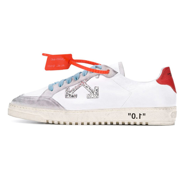 OFF-WHITE