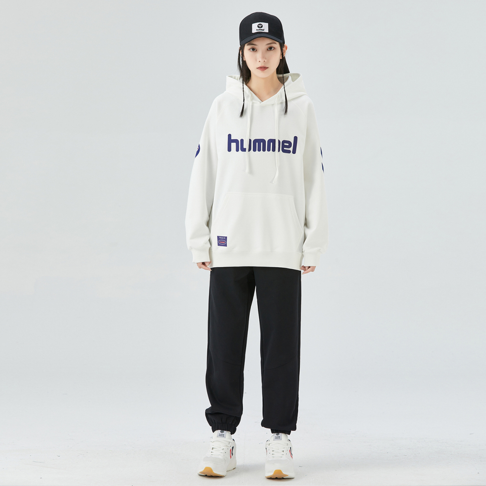 Hummel Logo