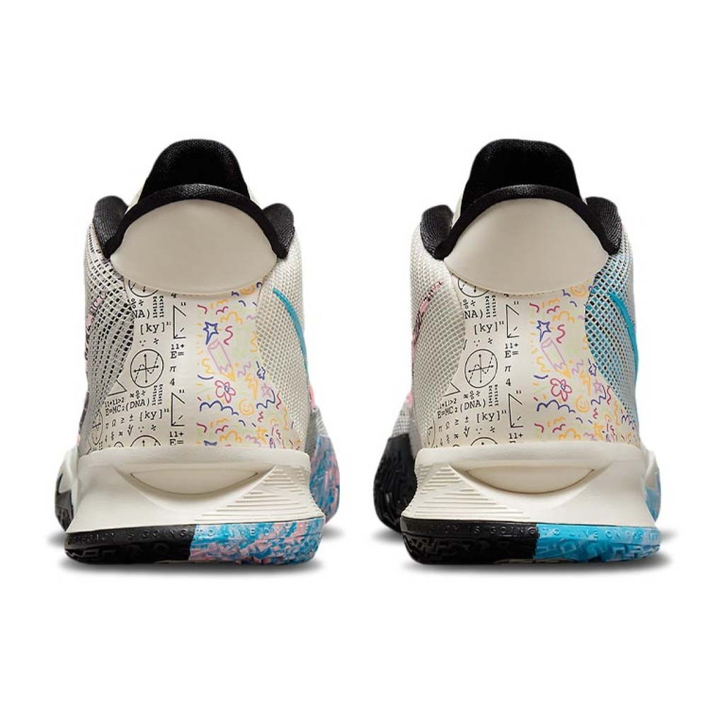 Nike Kyrie 7