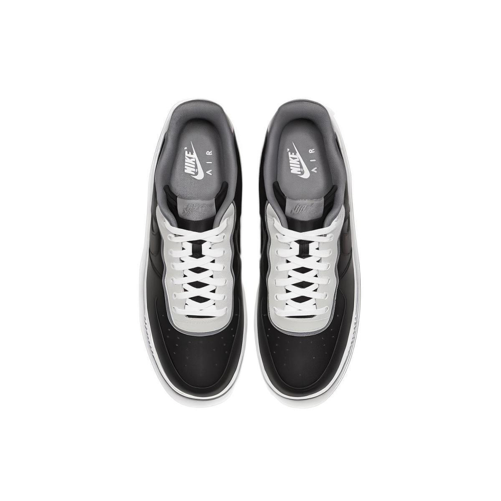 Nike Air Force 1 07 LV8 1