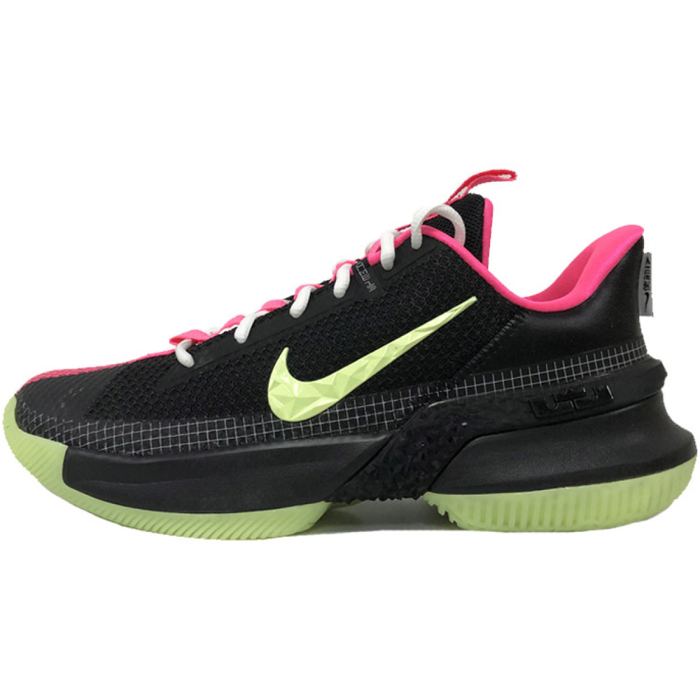 Nike Ambassador 13