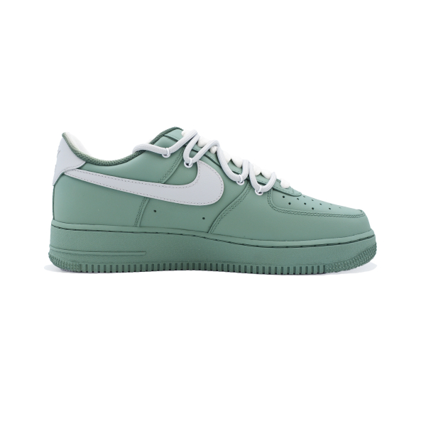 【 】 Nike Air Force 1