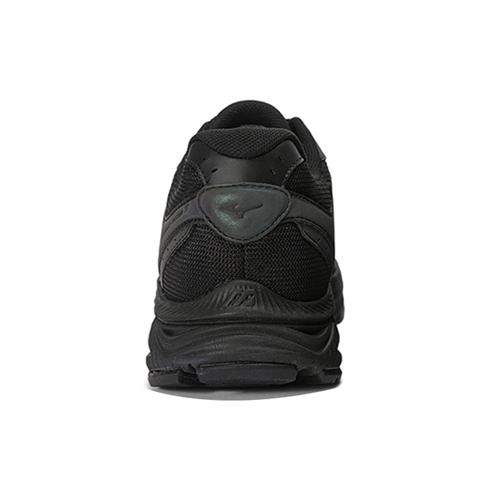 Mizuno Racer S