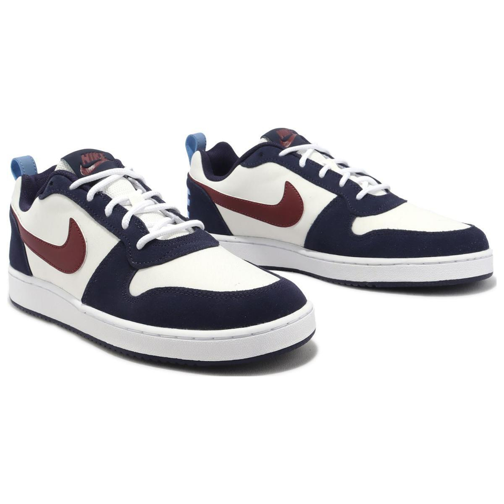 Nike Court Borough Premium