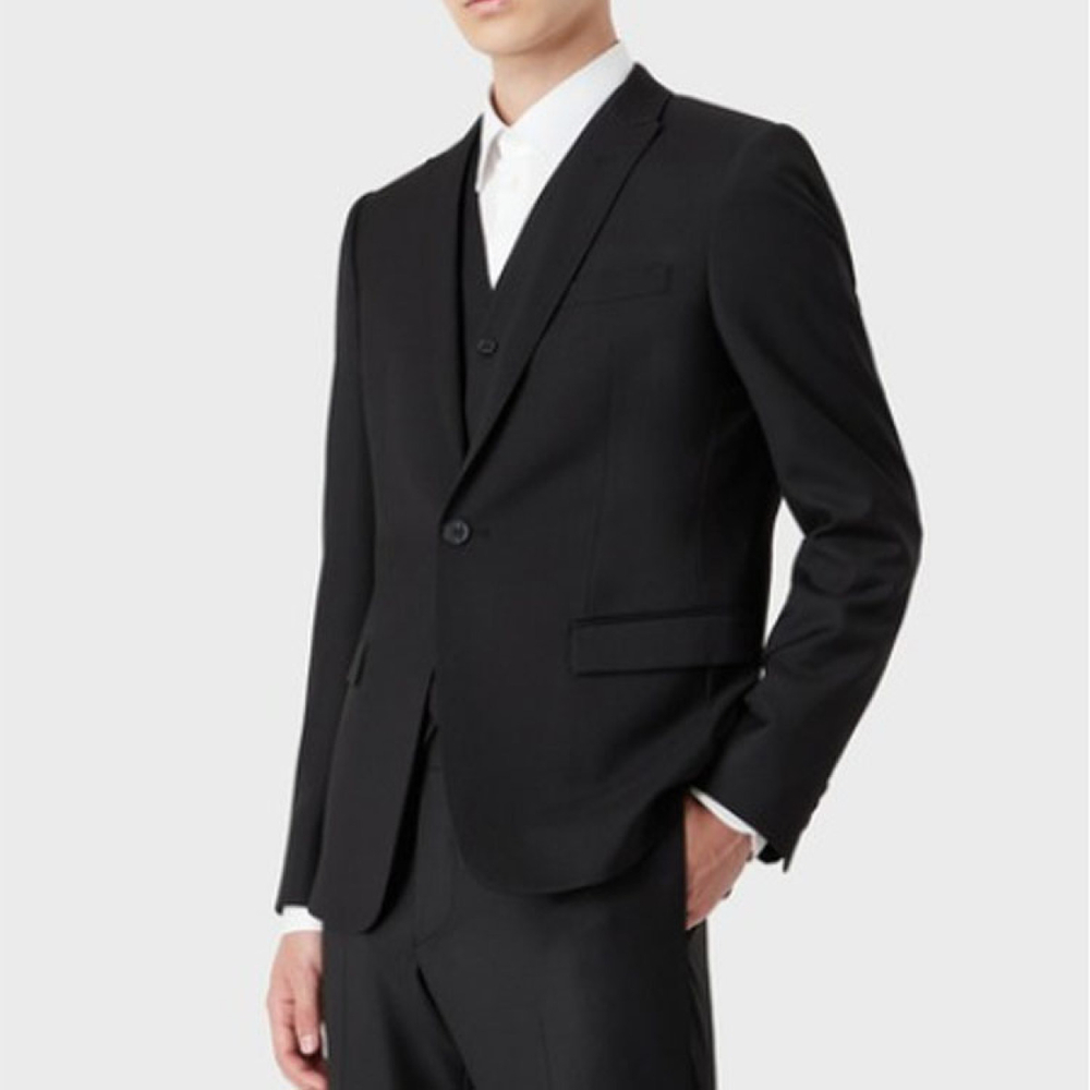 EMPORIO ARMANI SS22
