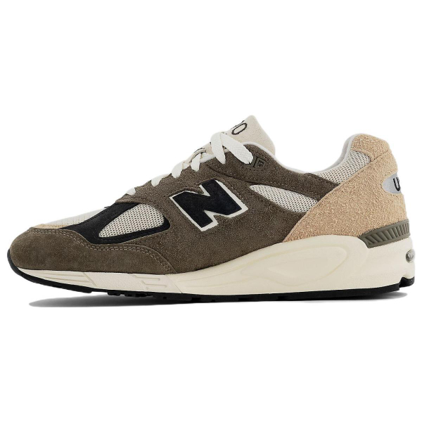 New Balance NB 990 V2
