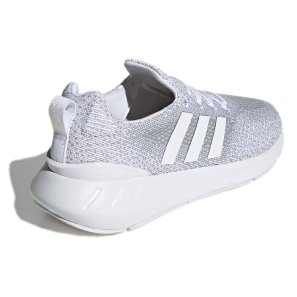 Adidas originals Swift Run 22