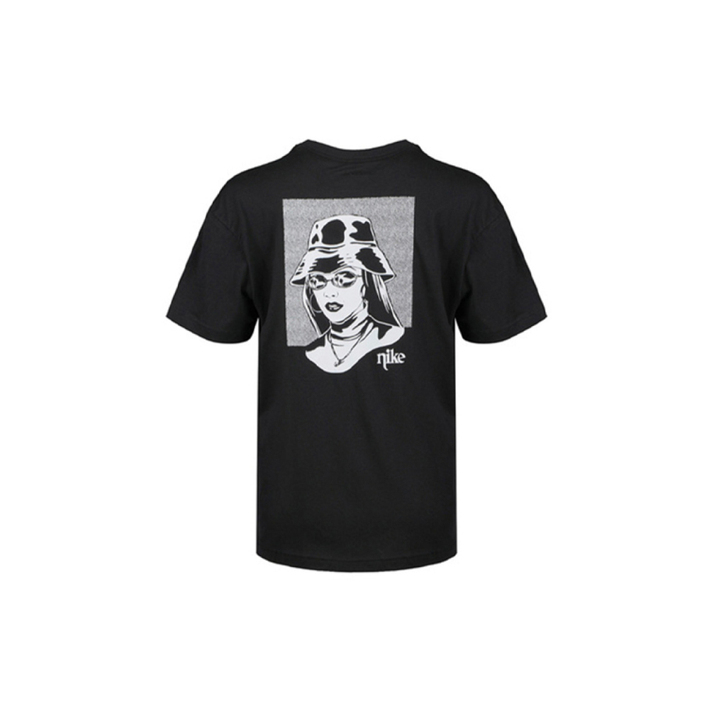 Nike T