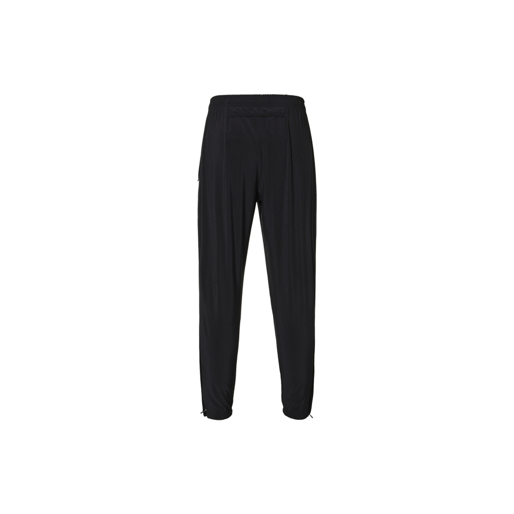 Nike Essential