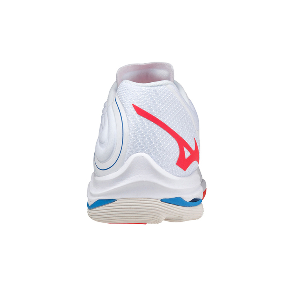Mizuno Wave Lightning Z6