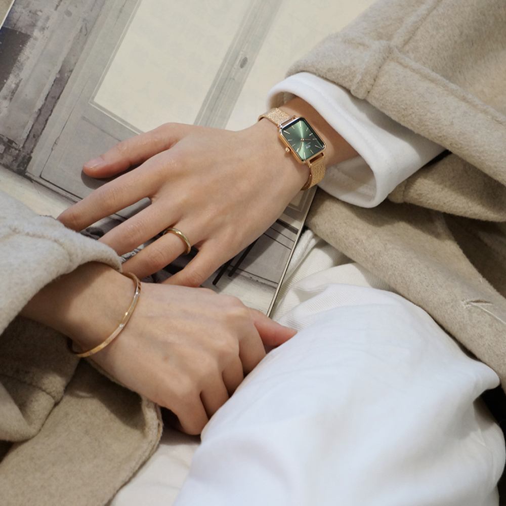 【 】 Daniel Wellington