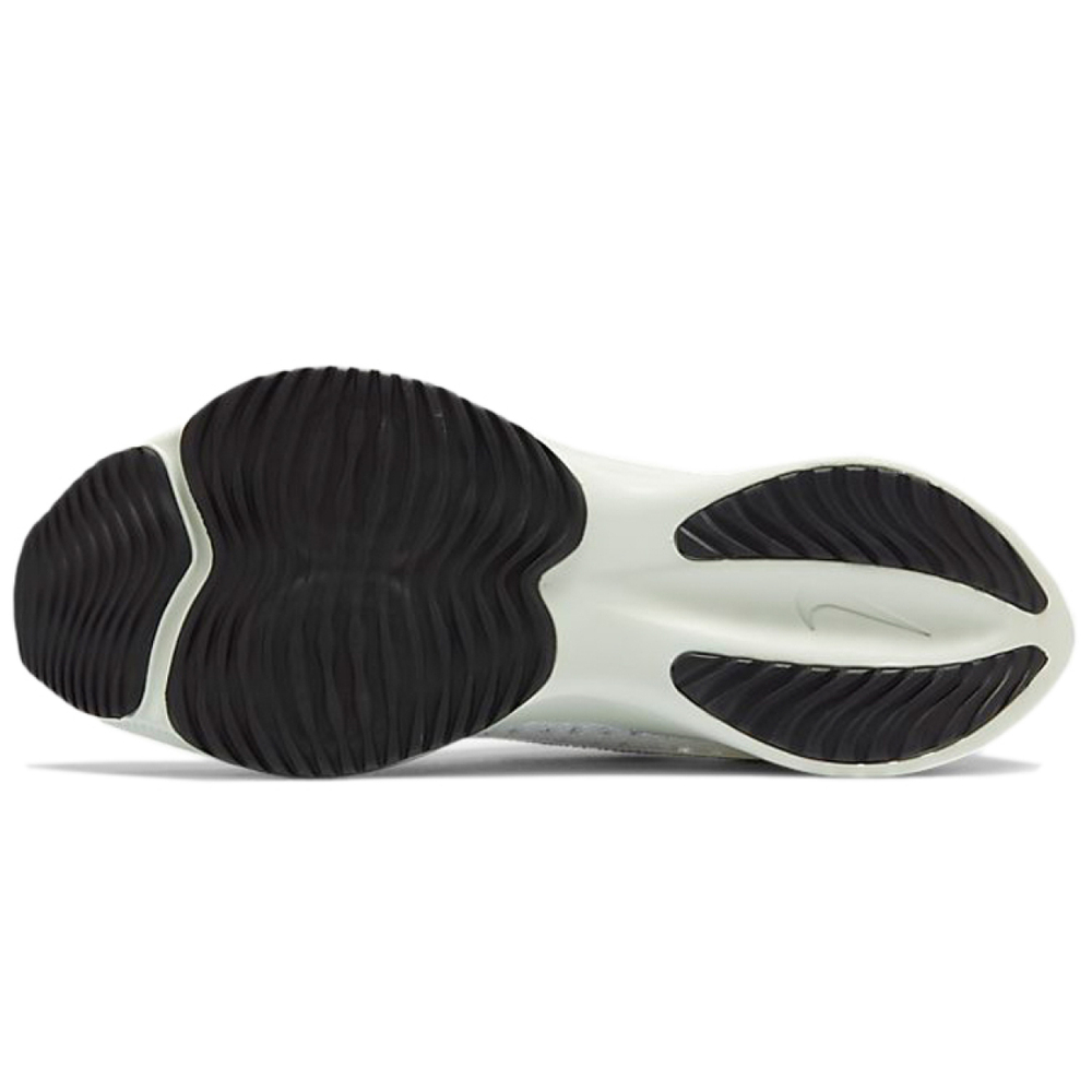 Nike Air Zoom Tempo FK