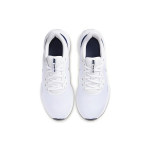 Nike REVOLUTION 5