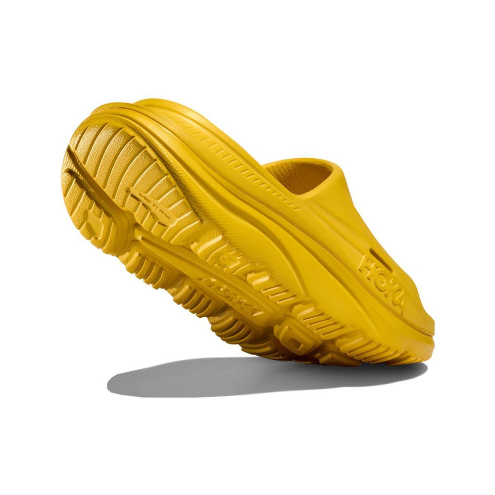 HOKA ONE ONE