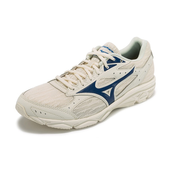 Mizuno Spark 3