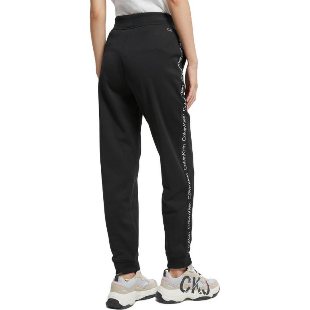 CK/Calvin Klein