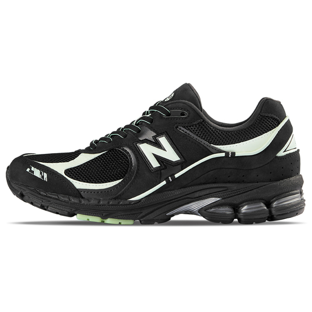 RANDOMEVENT x UNIK x New Balance NB 2002R
