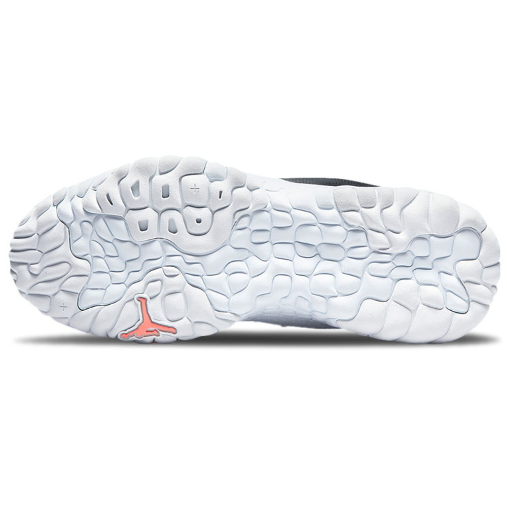 Jordan Delta 2