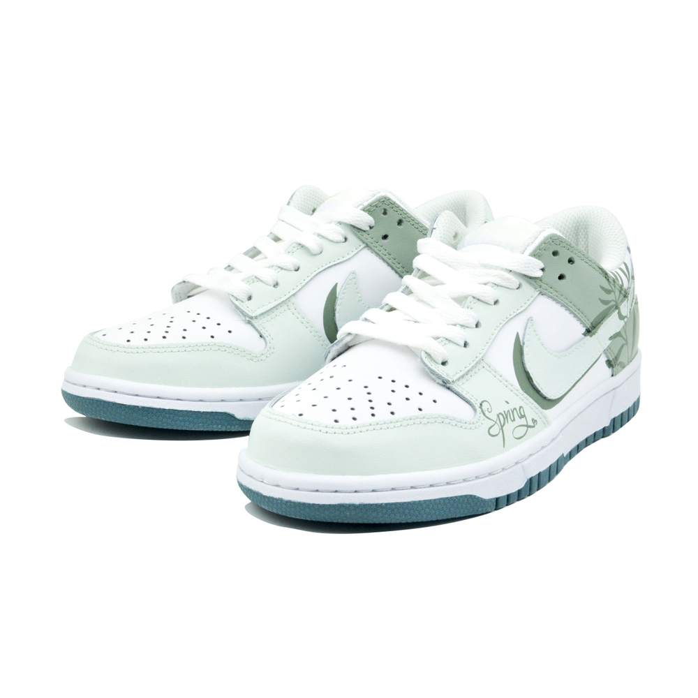 【 】 Nike Dunk Low GS