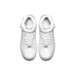 Nike Air Force 1 07 LE