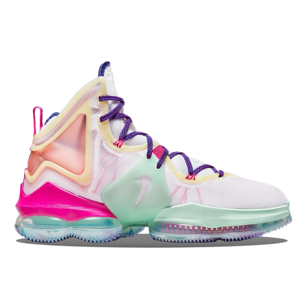 Nike Lebron 19 EP "Love Letter" 19