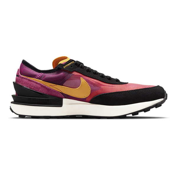 Nike Waffle One "Active Fuchsia"