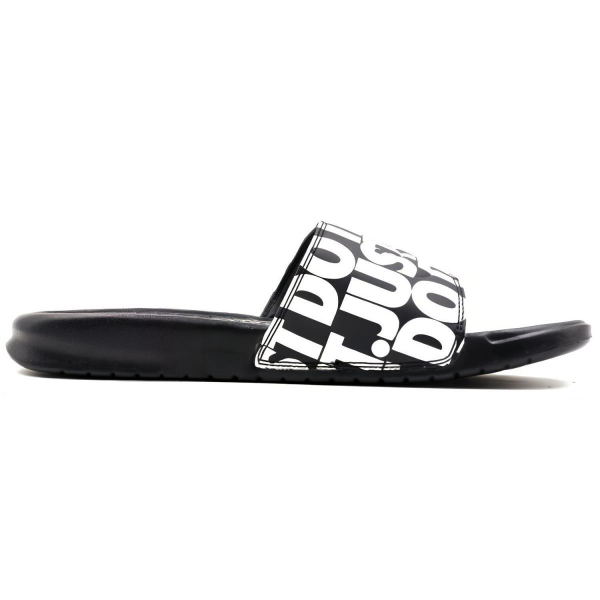 Nike Benassi