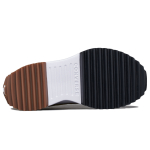 Converse Run Star Hike