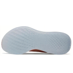 New Balance Lazr v2 B