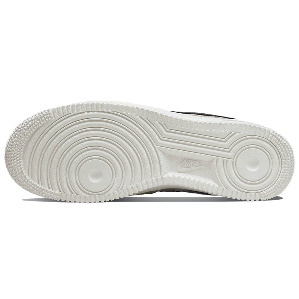 Nike Air Force 1 '07 QS "LBJ"