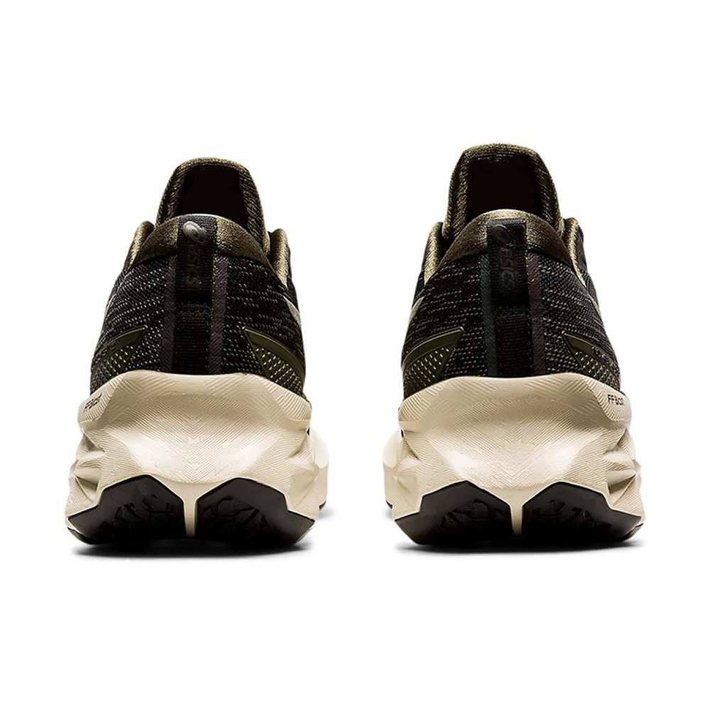 Asics Novablast 2 SPS