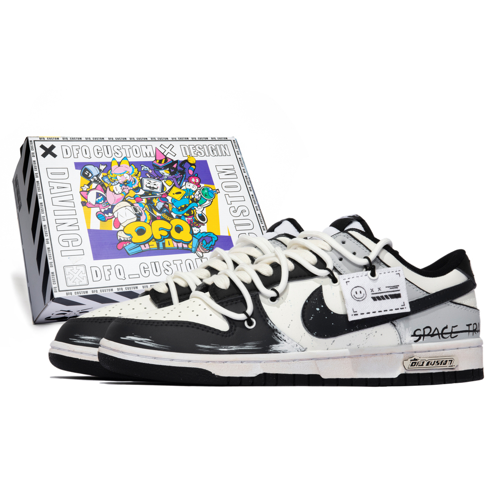 【 】 Nike Dunk Low