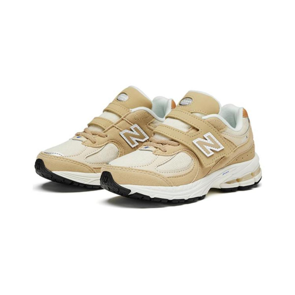 New Balance NB 2002R
