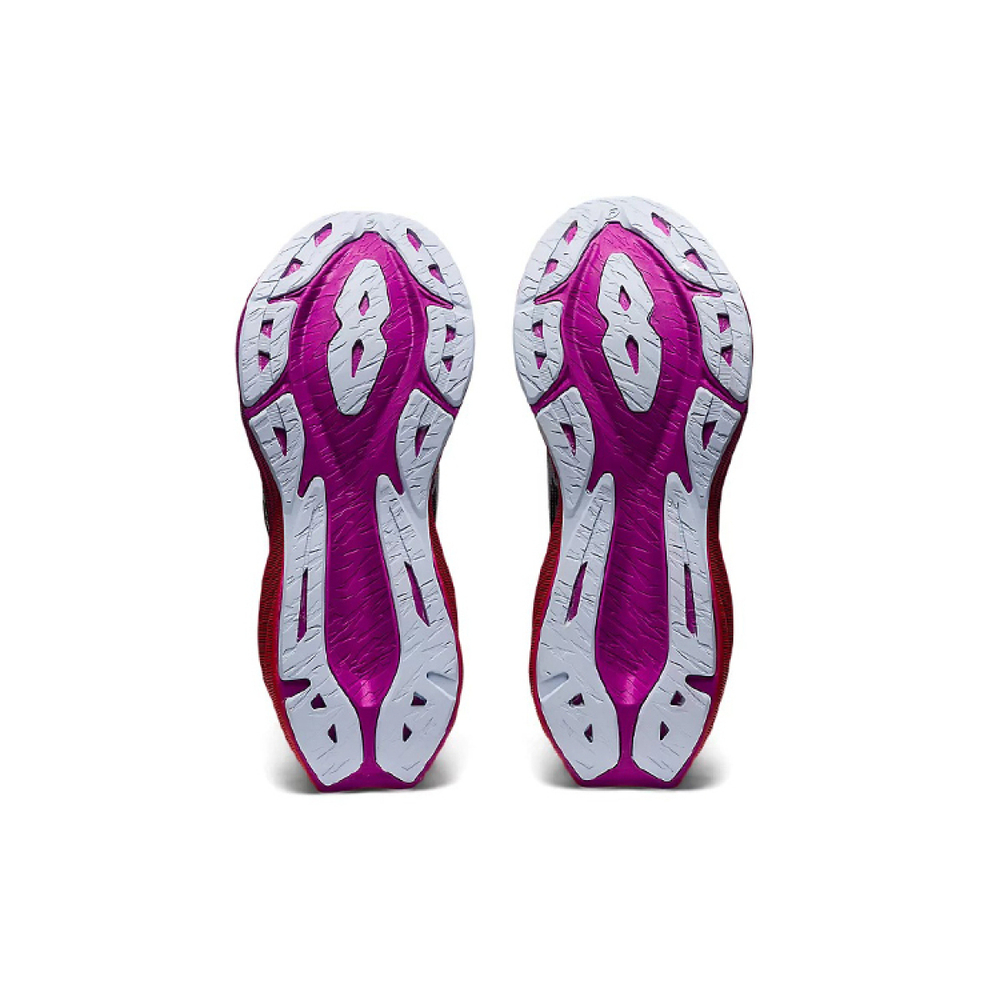 Asics Novablast 3