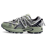 【 】 Asics Gel-Kahana TR 811