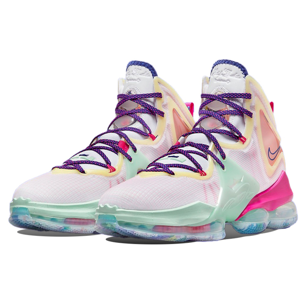 Nike Lebron 19 EP "Love Letter" 19