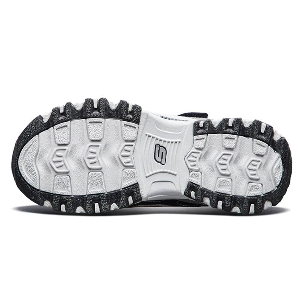 Skechers