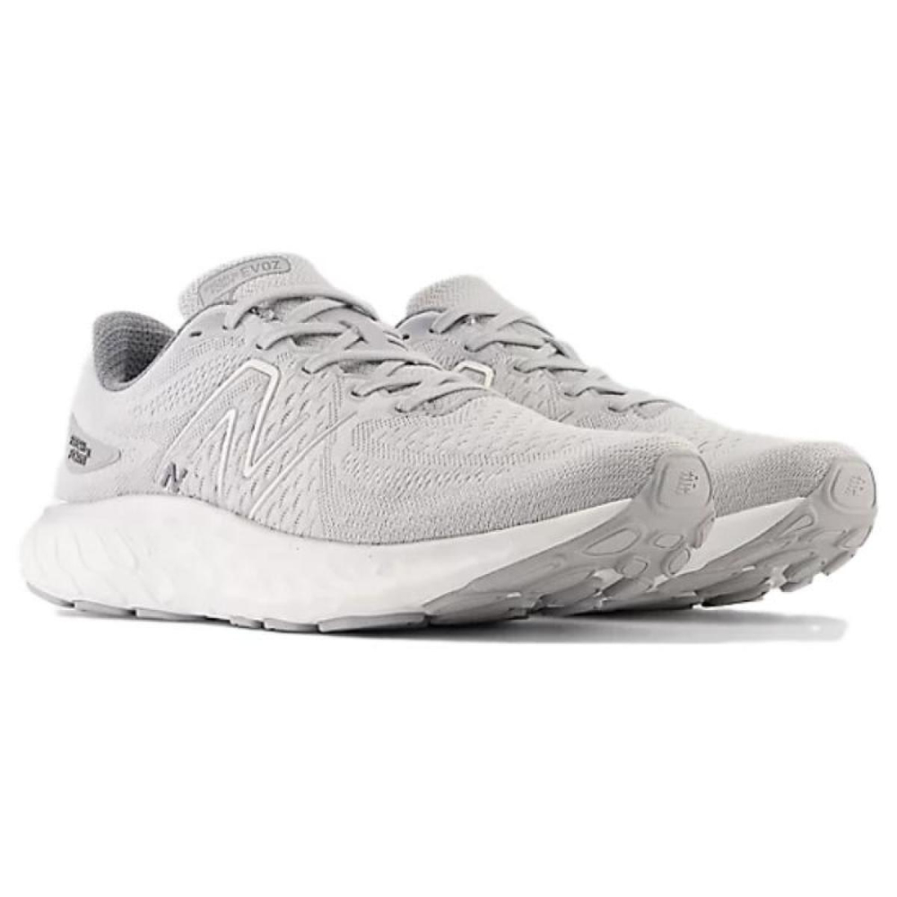 New Balance NB Fresh Foam voz v3