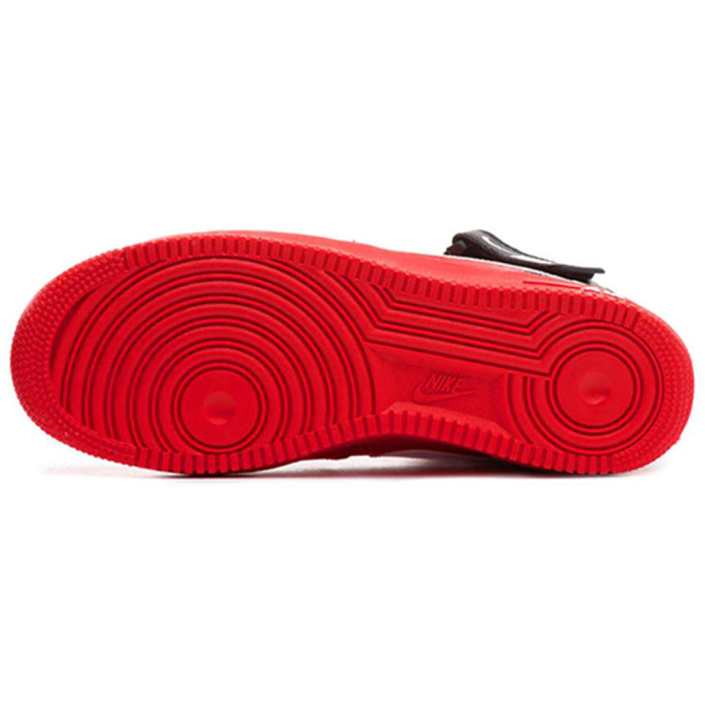 Nike Air Force 1 07 LV8